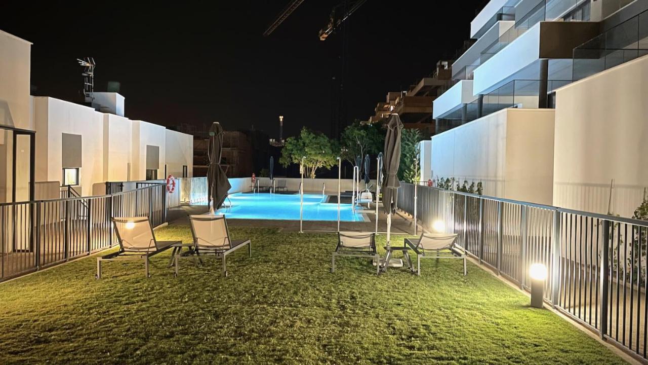 Estepona Place - Spacious Family City Apartment Exterior foto