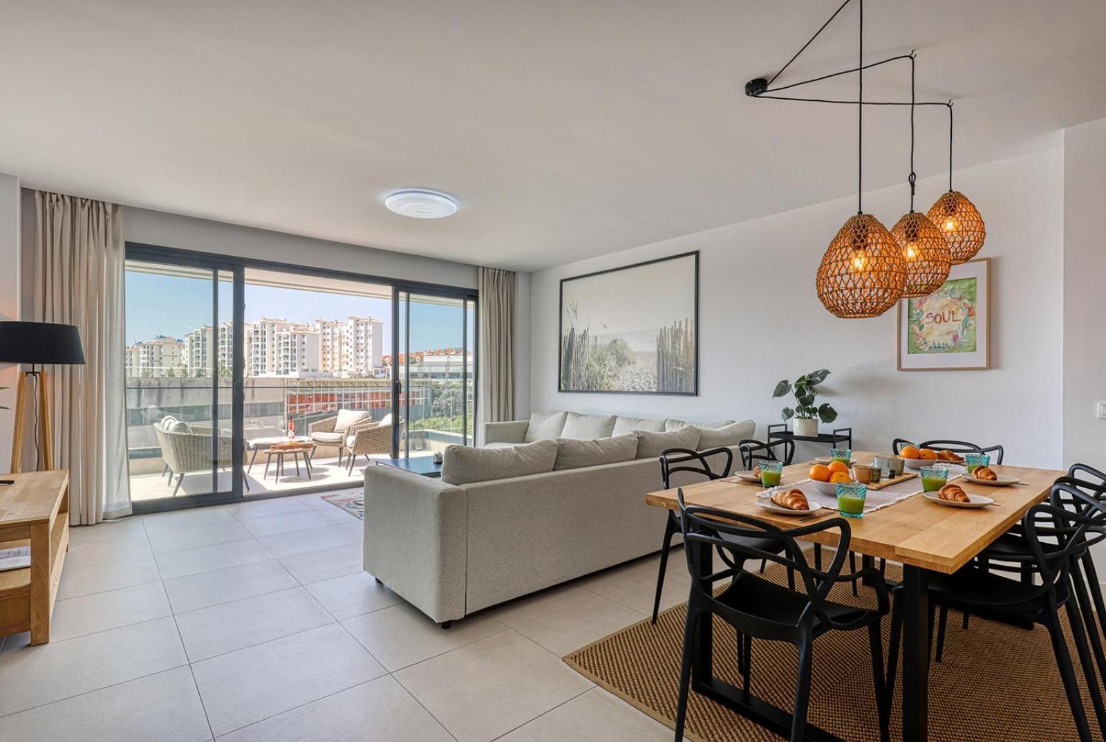 Estepona Place - Spacious Family City Apartment Exterior foto