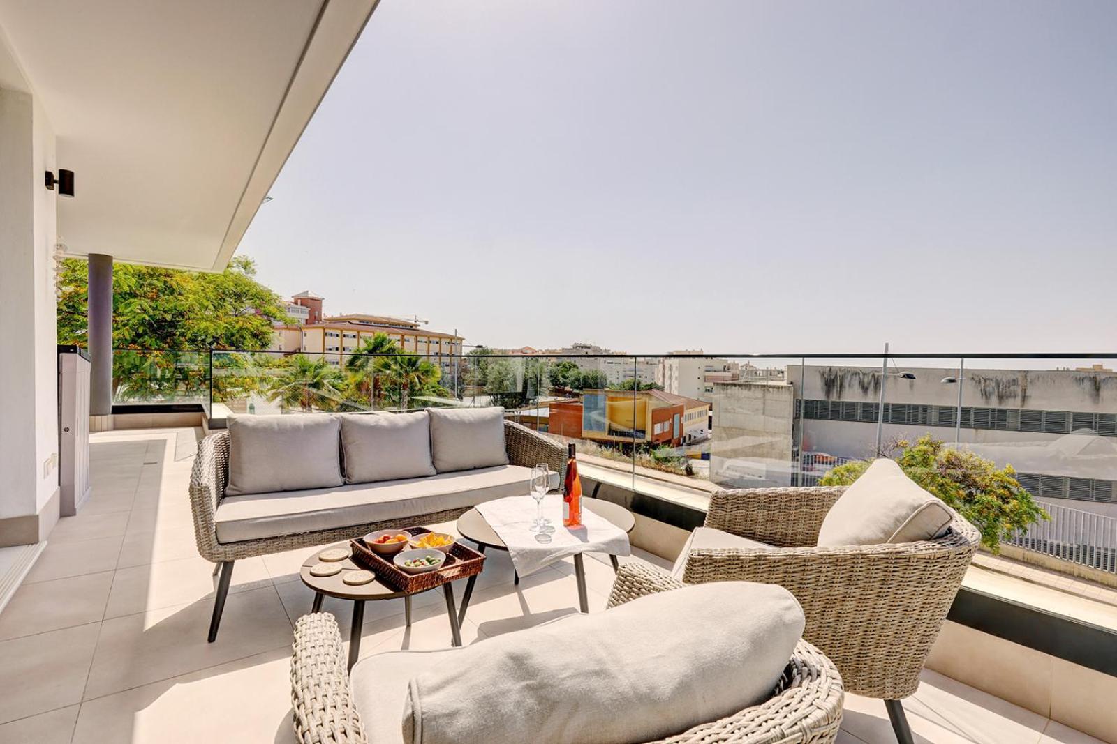 Estepona Place - Spacious Family City Apartment Exterior foto